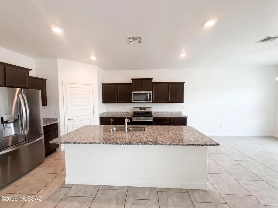 17967 S Camino De Las Quintas, Sahuarita, AZ 85629 - #2