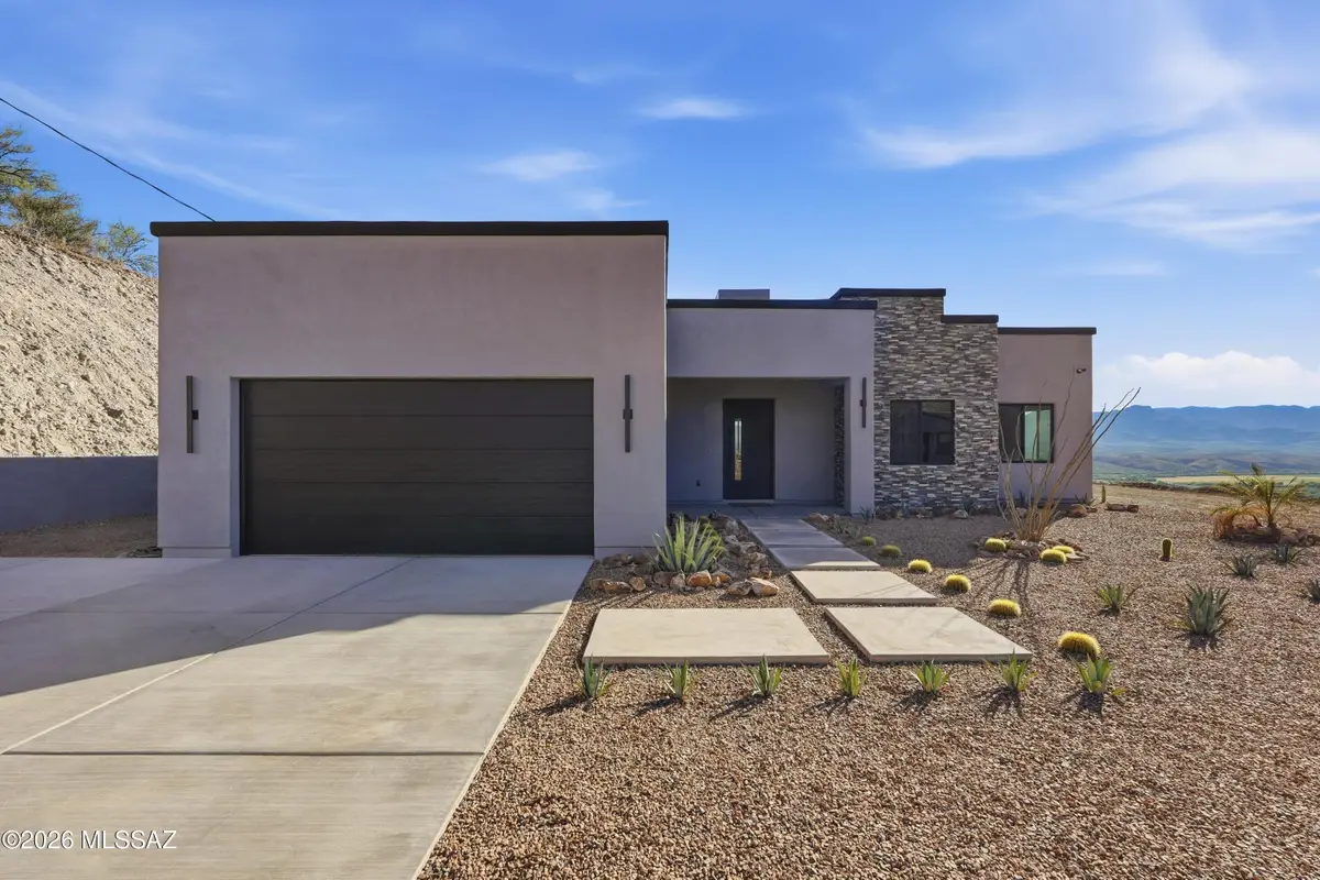 188 Vereda Cabrilla, Rio Rico, AZ 85648 - #1