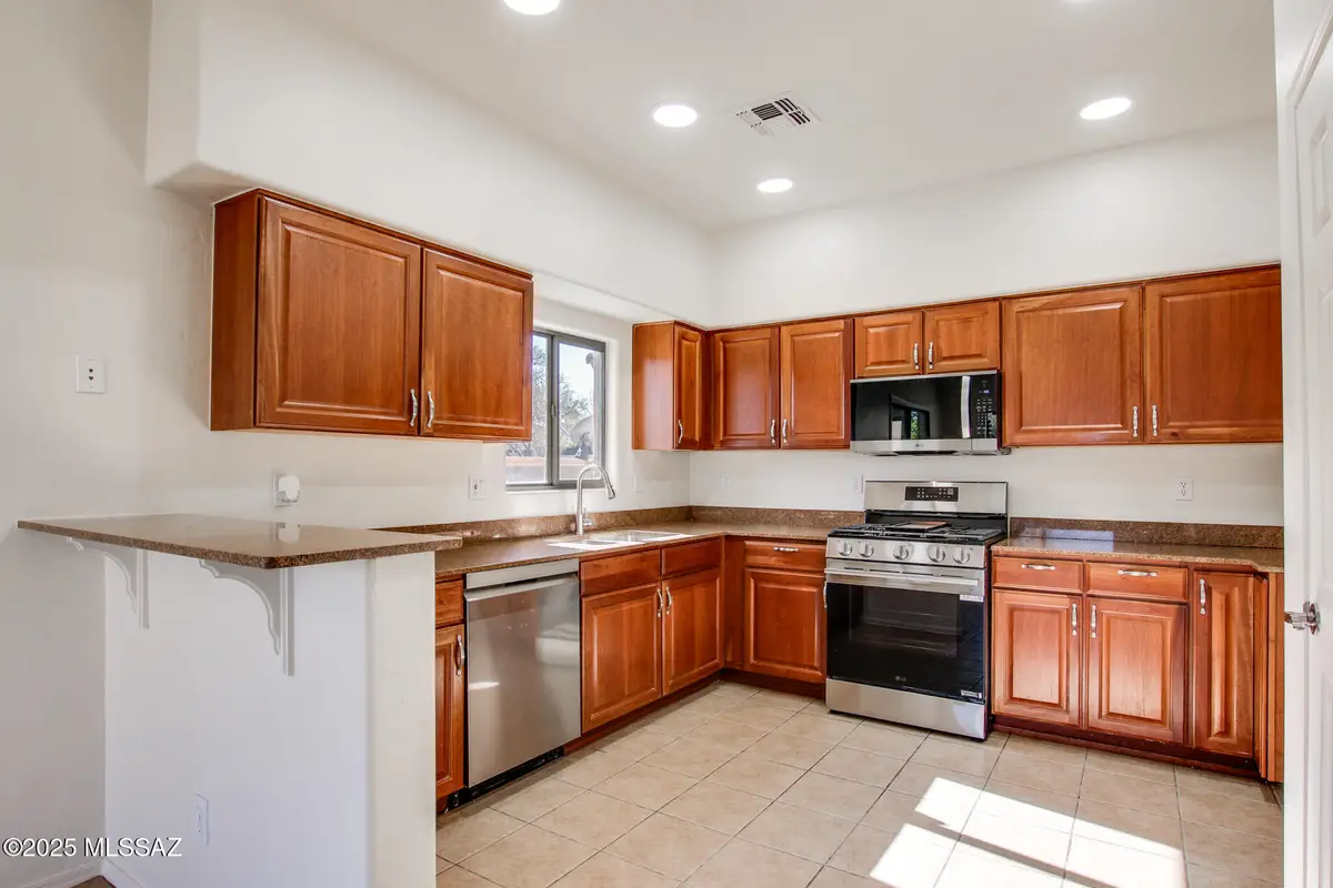 262 E Calle Puente Lindo, Sahuarita, AZ 85629 - #1