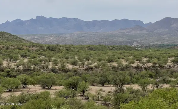 282 Ciuta, Rio Rico, AZ 85648