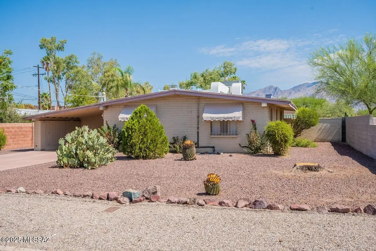 5111 E Peach, Tucson, AZ 85712 - #1