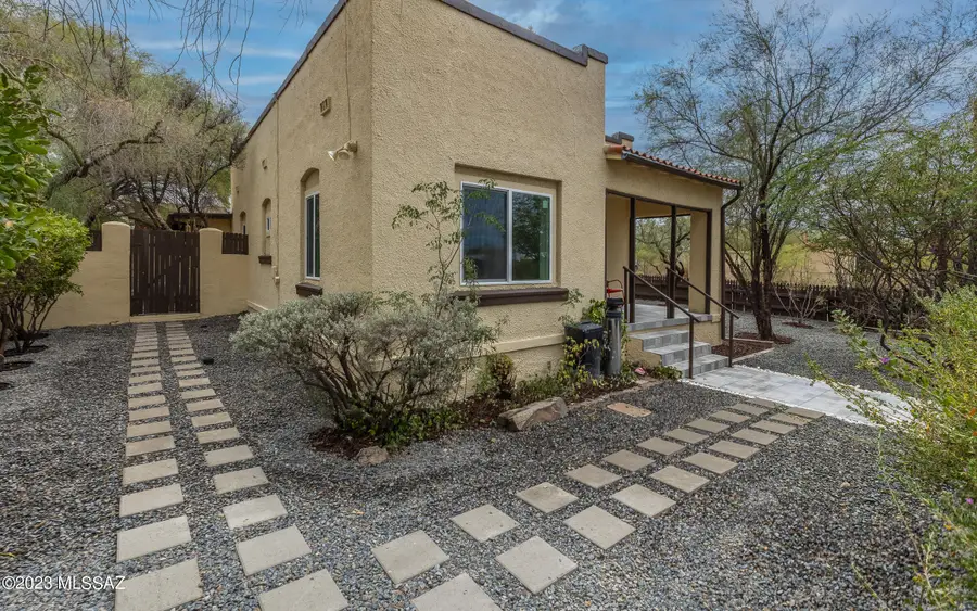 302 E Adams, Tucson, AZ 85705 - #2