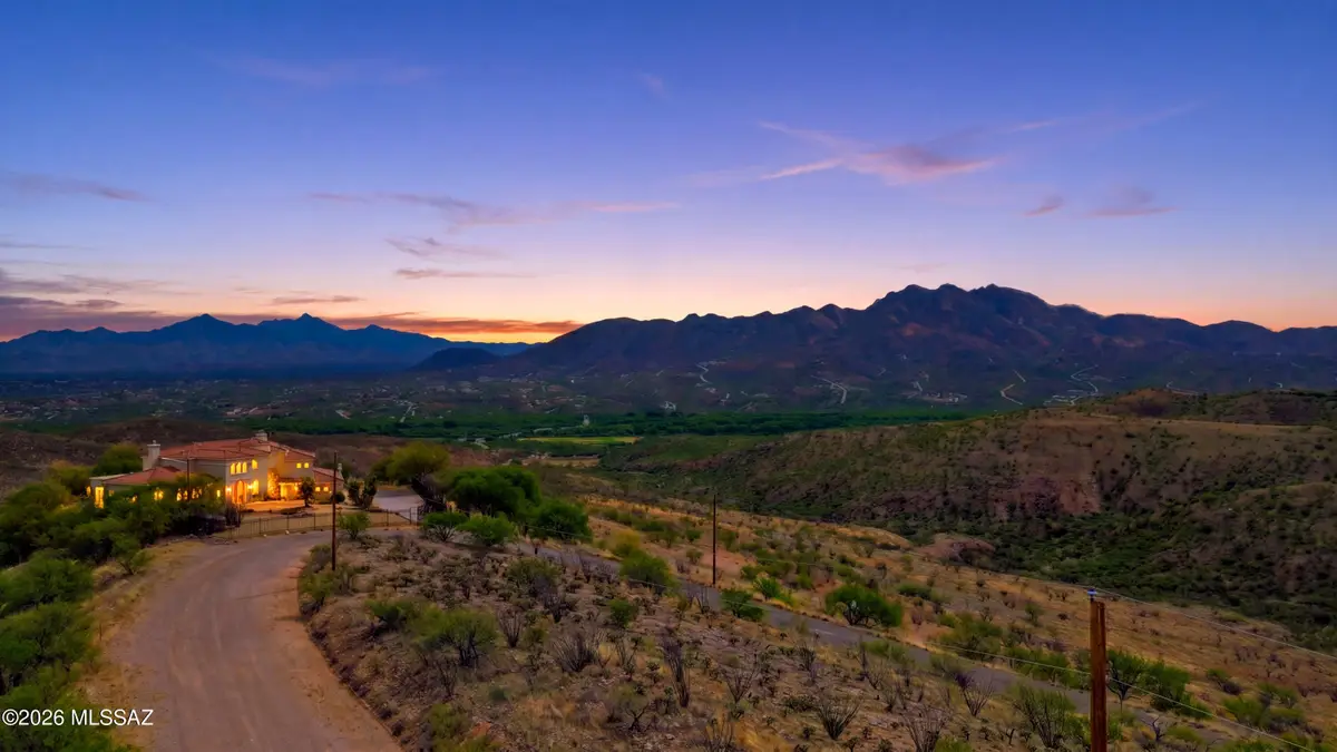 1525 Circulo Jacona, Rio Rico, AZ 85648 - #1