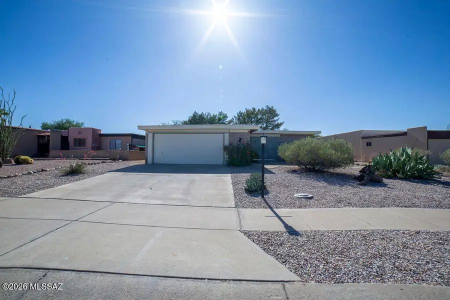 1595 N Rio Mayo, Green Valley, AZ 85614 - #2