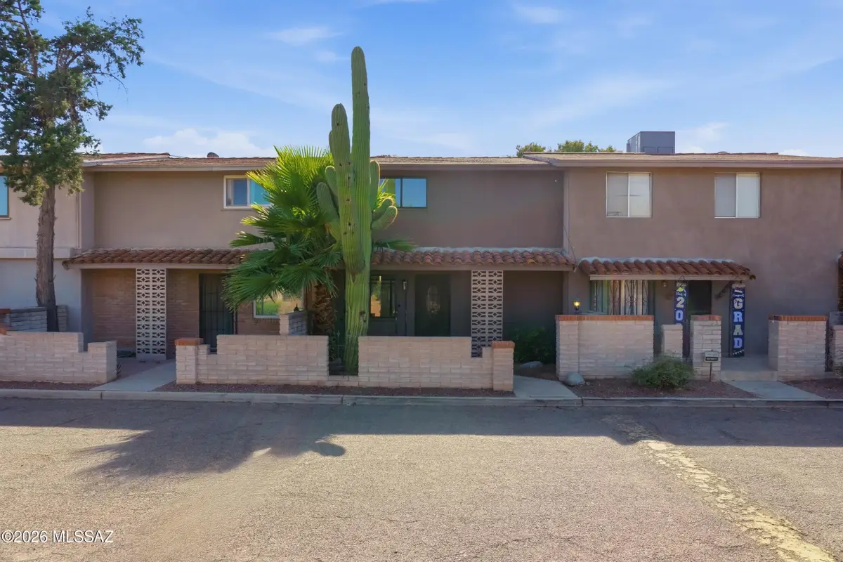 1246 S Camino Seco, Tucson, AZ 85710 - #1
