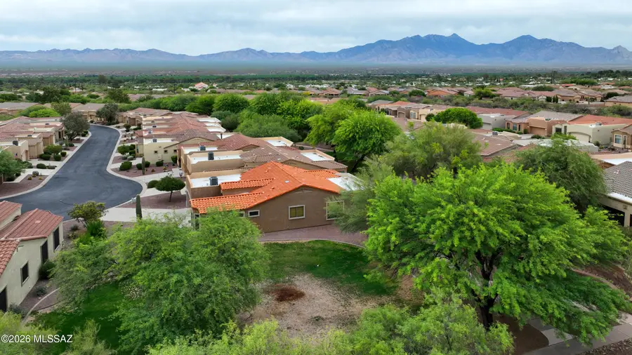 679 W Aspenwood, Green Valley, AZ 85614 - #2