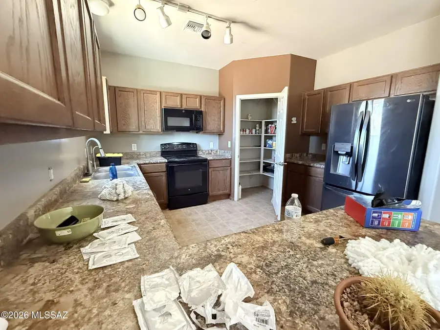 1460 N Darlene, Vail, AZ 85641 - #3
