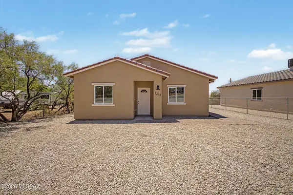 1318 E Suncrest, Tucson, AZ 85756