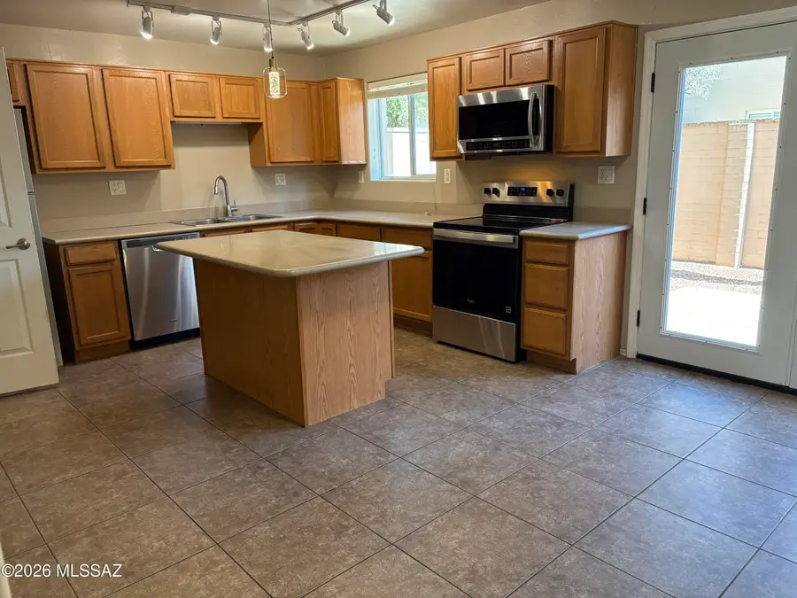 904 N Desert, Tucson, AZ 85711 - #2
