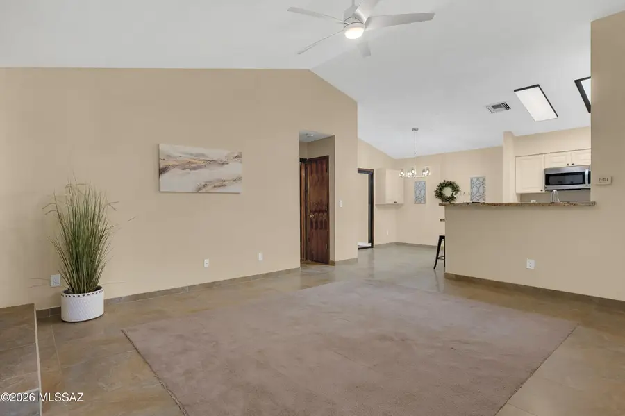 8051 N Tackroom, Tucson, AZ 85741 - #3