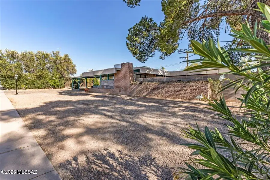 5646 E Towner, Tucson, AZ 85712 - #2