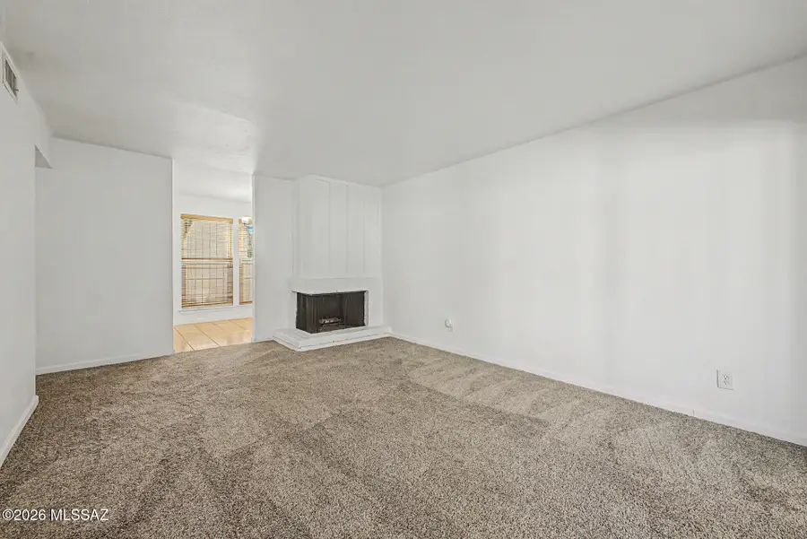 1600 N Wilmot, Tucson, AZ 85712 - #3