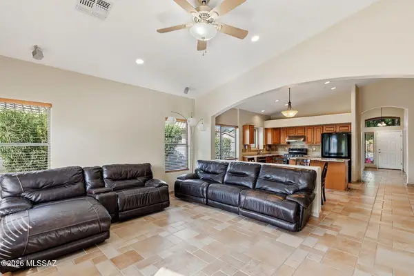 7473 N Clemens, Tucson, AZ 85743