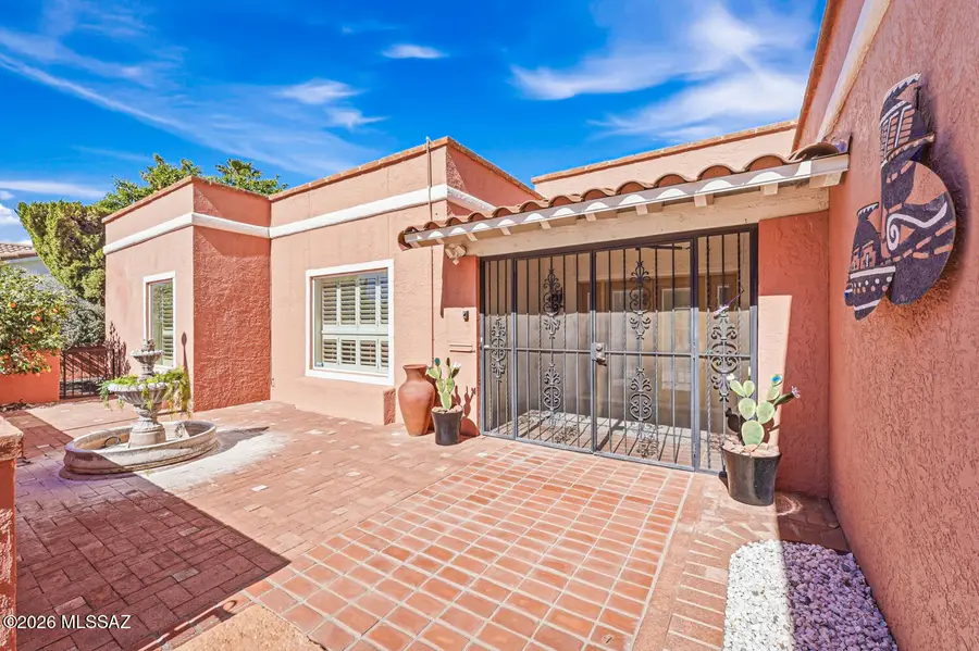1121 N Abrego, Green Valley, AZ 85614 - #3