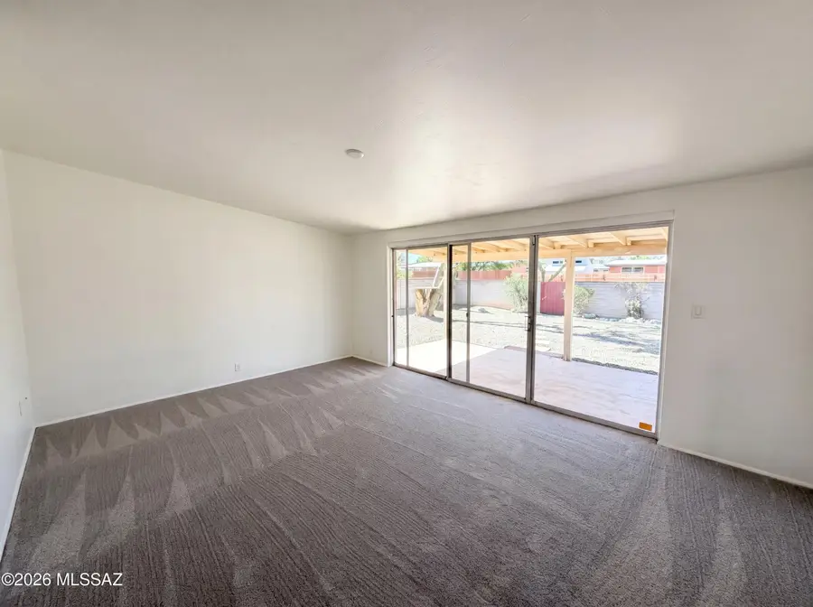 7434 E 18th, Tucson, AZ 85710 - #3