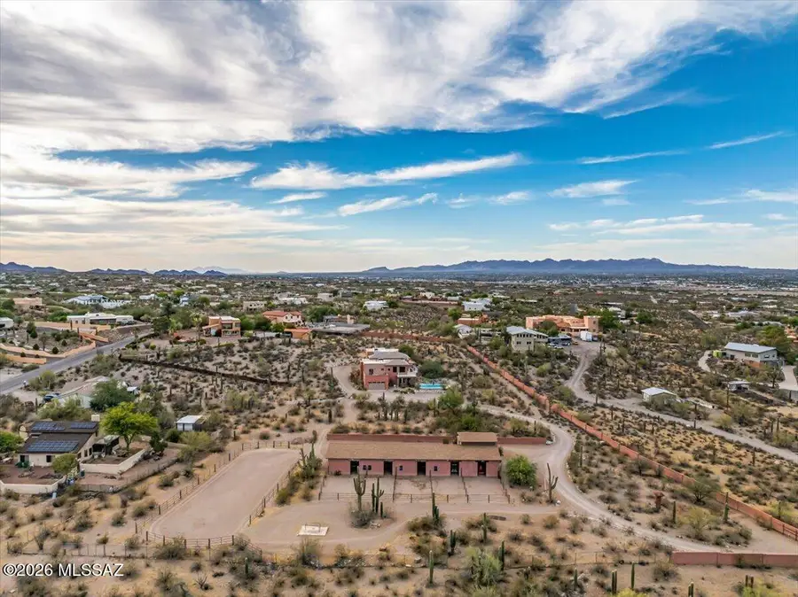 4560 N Via Sinuosa, Tucson, AZ 85745 - #2