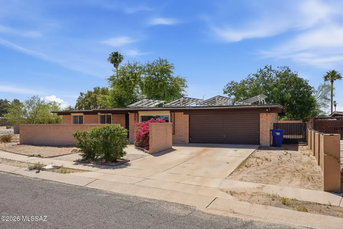 7575 E Logan, Tucson, AZ 85730 - #1