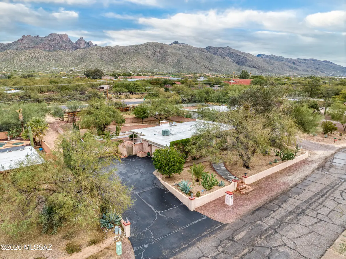 9431 E Walnut Tree, Tucson, AZ 85749 - #1