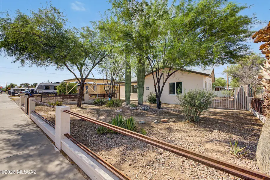 4321 E Eastland, Tucson, AZ 85711 - #2