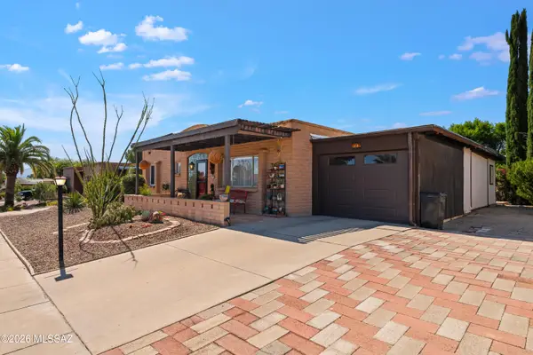 112 E La Grosella, Green Valley, AZ 85614