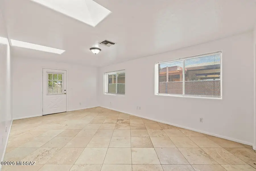 1037 E 30th, Tucson, AZ 85713 - #3