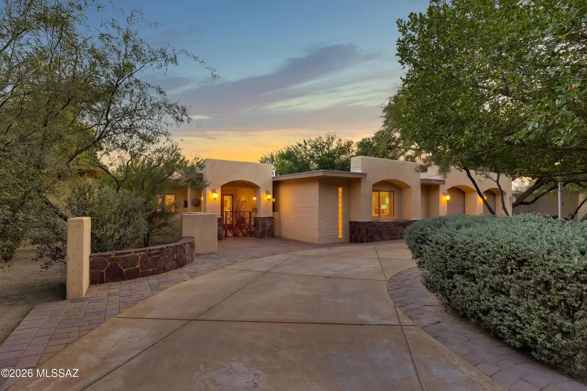 12040 E Dry Gulch, Tucson, AZ 85749 - #1