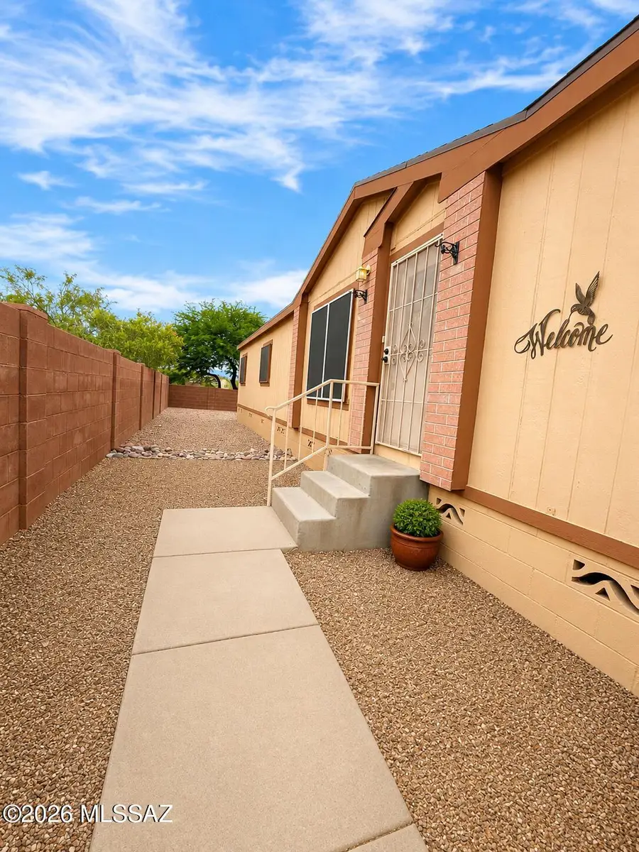 6061 E Thunder River, Tucson, AZ 85756 - #2