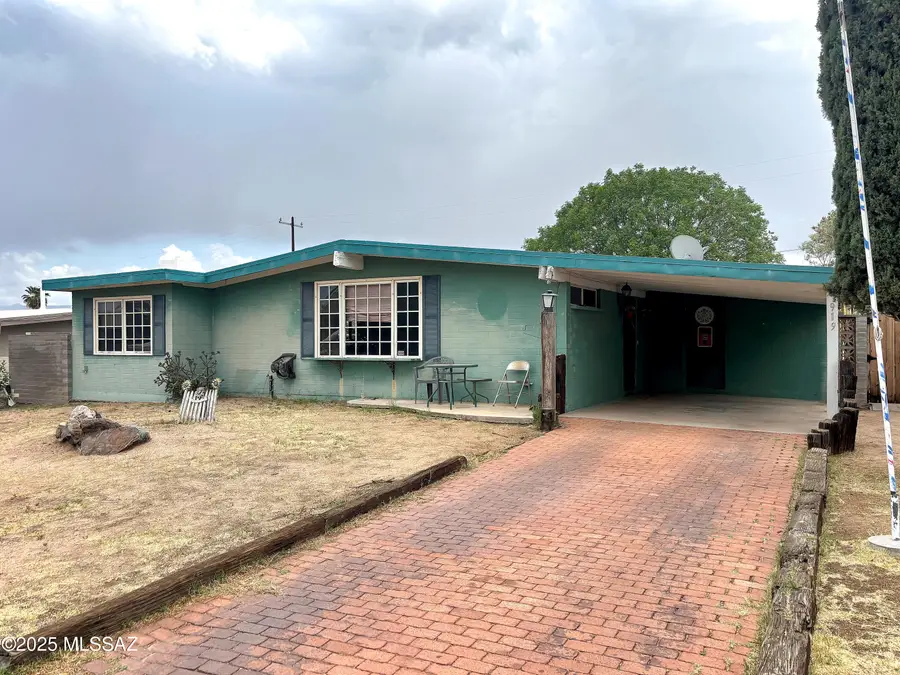 919 W 3rd, San Manuel, AZ 85631 - #2