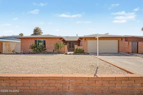 1634 S Olympic Club, Tucson, AZ 85710