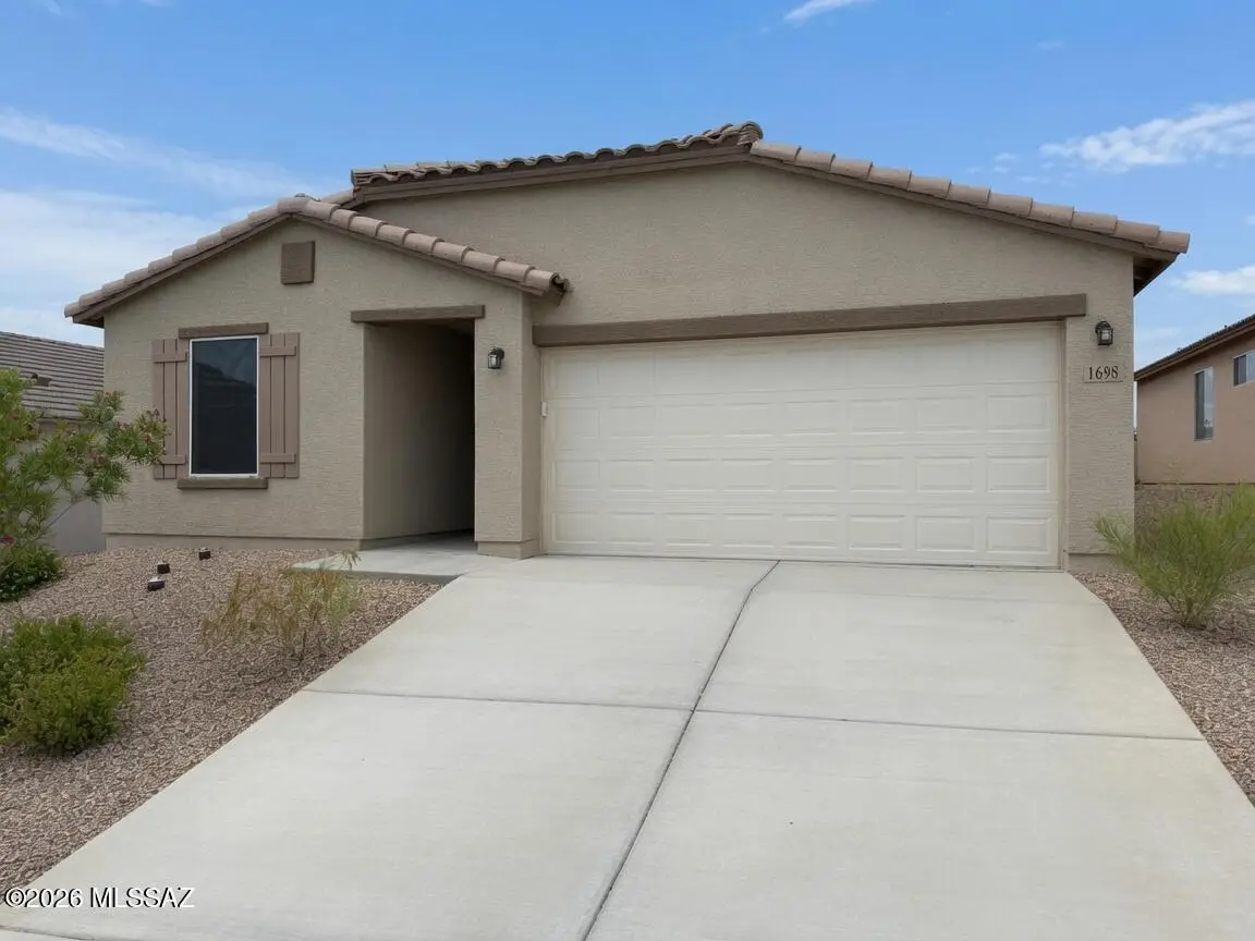 1698 Tenen Pass, Benson, AZ 85602 - #1