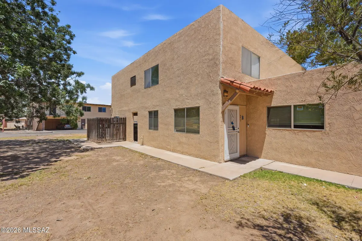 6617 E Calle Alegria, Tucson, AZ 85715 - #1