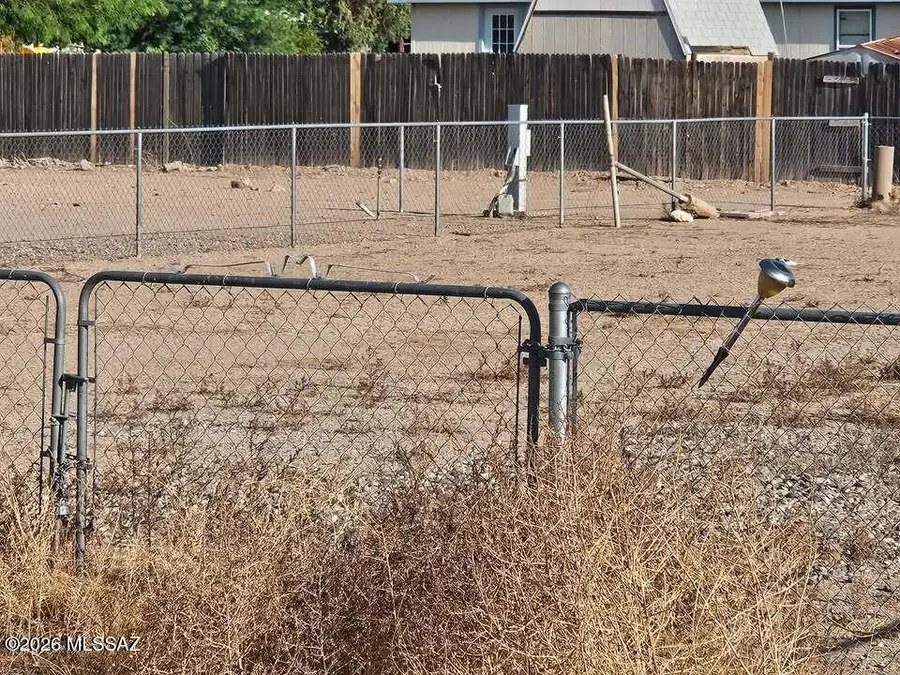 3325 W Solano, Eloy, AZ 85131 - #2