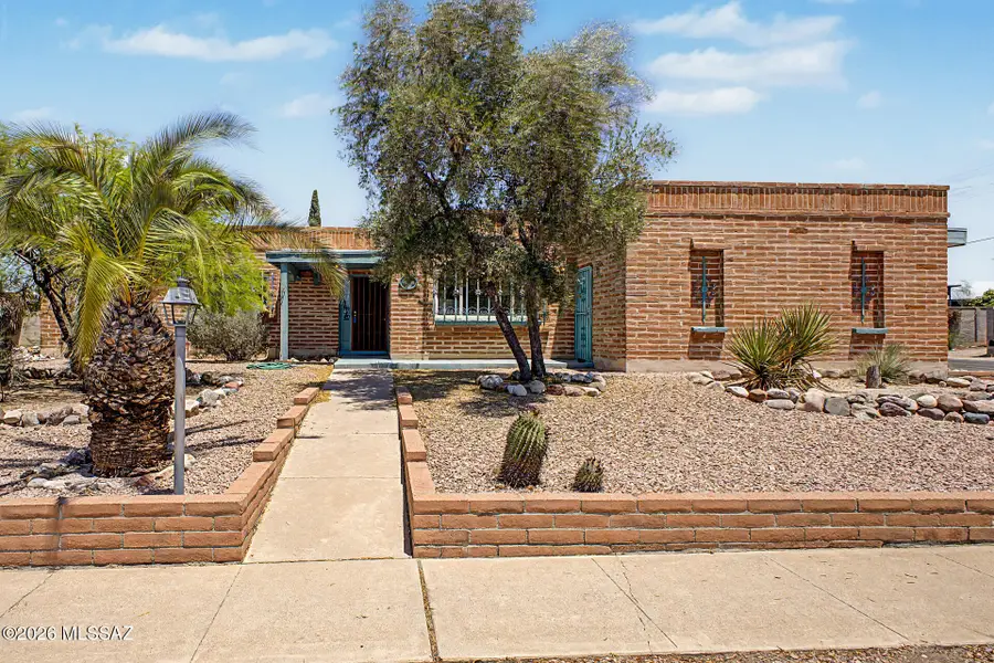 602 N Camino Seco, Tucson, AZ 85710 - #2