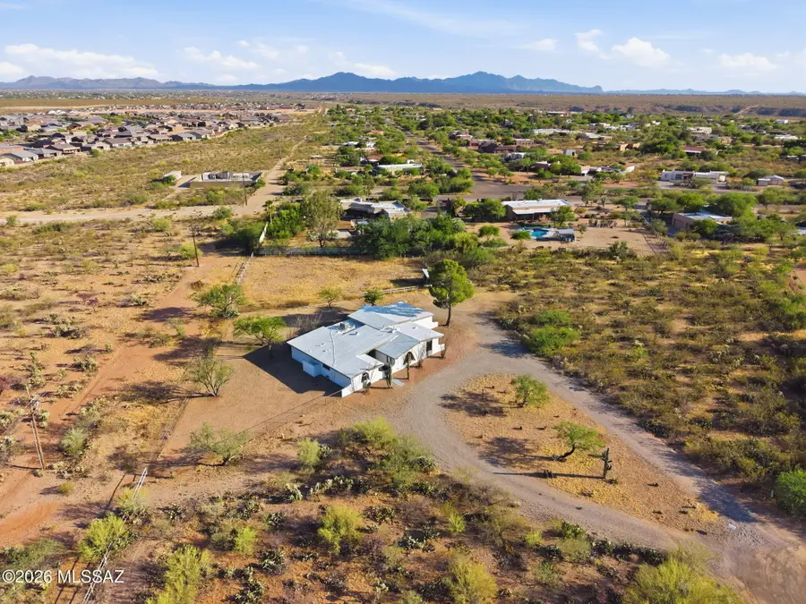 7611 S Avenue De Belleza, Tucson, AZ 85747 - #2