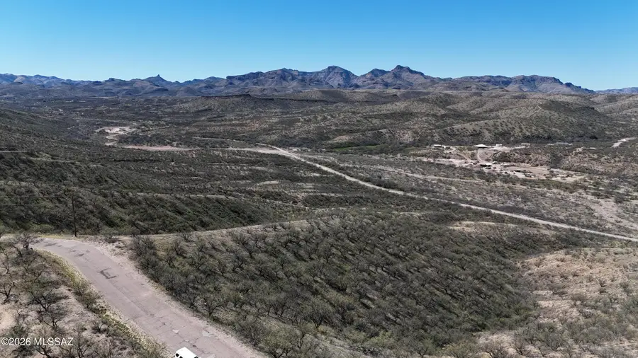 1040 La Vista, Rio Rico, AZ 85648 - #3
