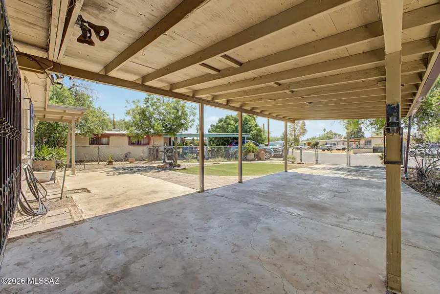 1226 W El Caminito, Tucson, AZ 85705 - #3