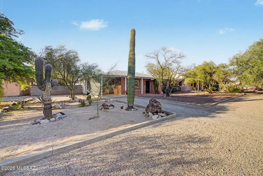 4233 E Linden, Tucson, AZ 85712 - #3