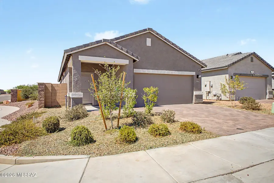 10502 W Thetford, Marana, AZ 85653 - #2
