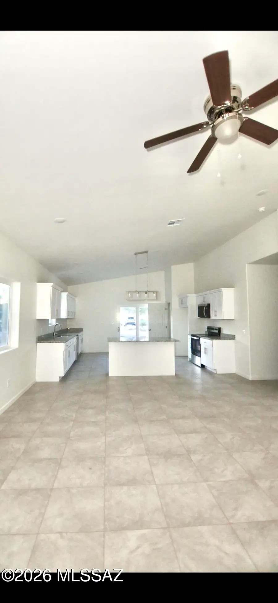 1821 Circulo Mexicali, Rio Rico, AZ 85648 - #2