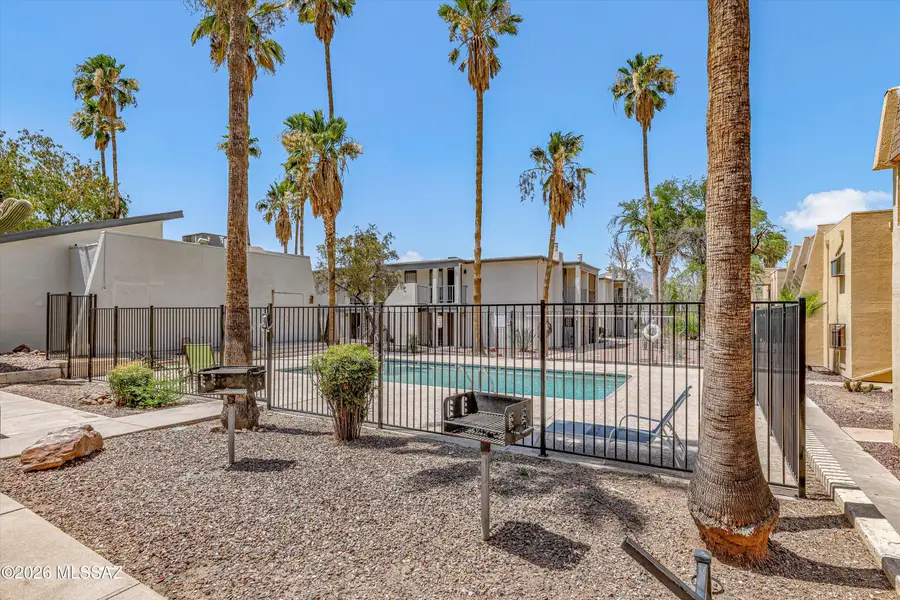 1620 N Wilmot, Tucson, AZ 85712 - #2