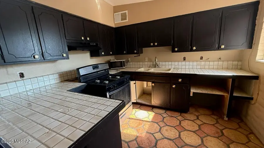 2022 S Beverly, Tucson, AZ 85711 - #3
