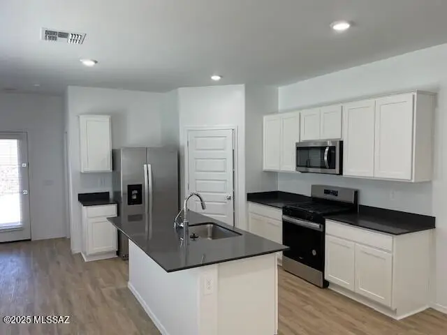 12309 E Morris Carson, Vail, AZ 85641 - #3
