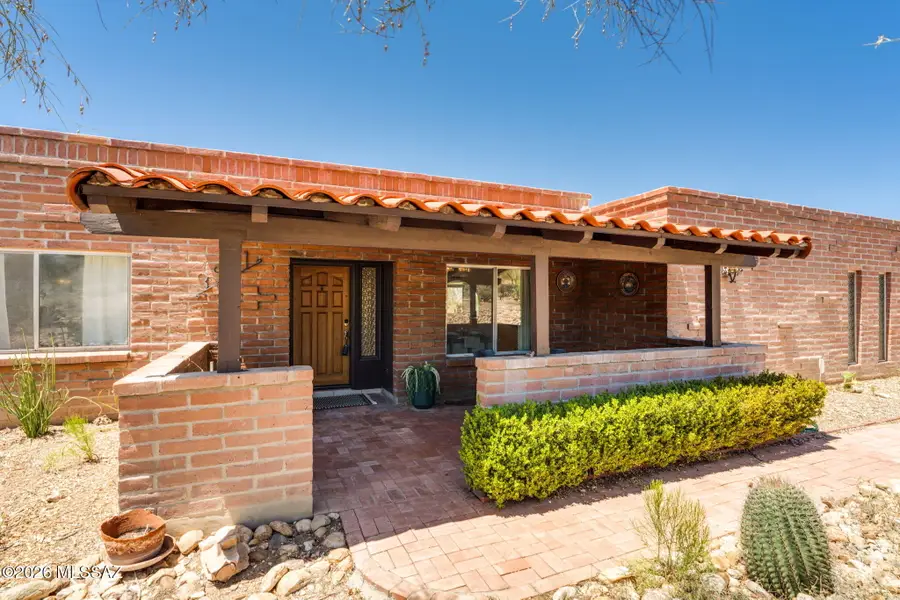 3951 N Four Winds, Tucson, AZ 85750 - #3