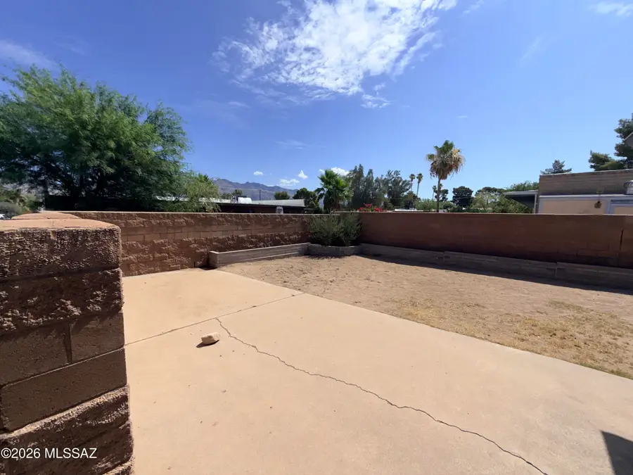 2501 E Greenlee, Tucson, AZ 85716 - #3