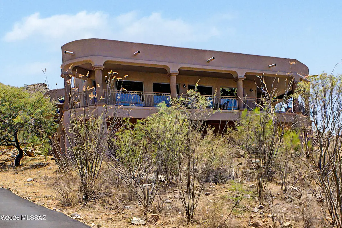 1518 Via San Cayetano, Rio Rico, AZ 85648 - #1