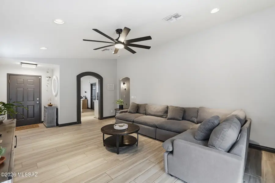 8350 N Austin Nikolas, Tucson, AZ 85704 - #3