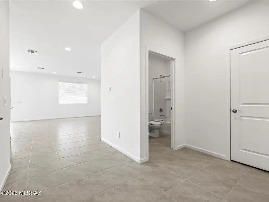 5156 W Bowen House, Tucson, AZ 85757 - #2