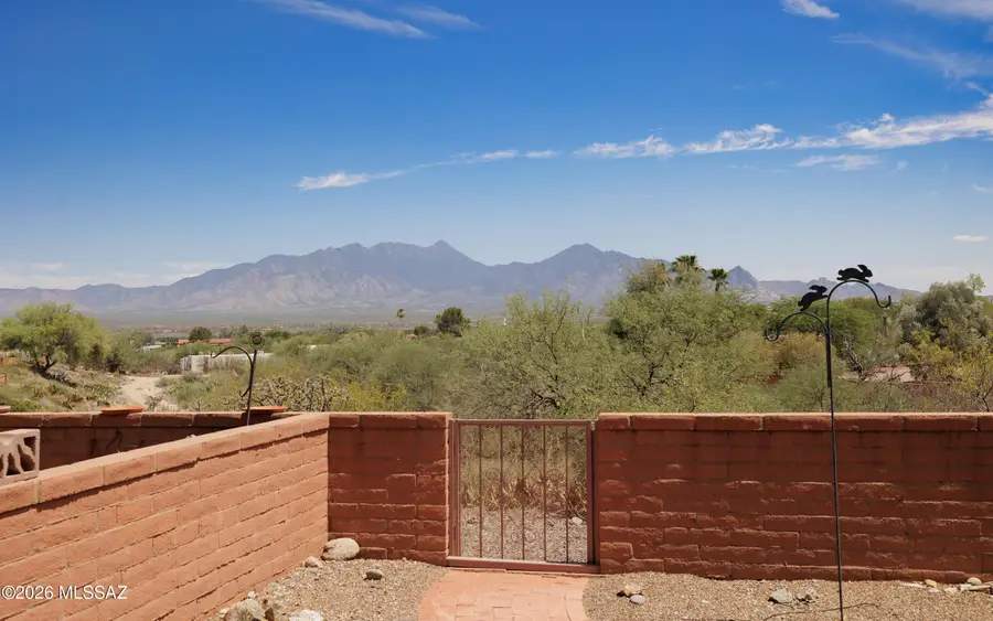 825 W Bella Vista, Green Valley, AZ 85614 - #3