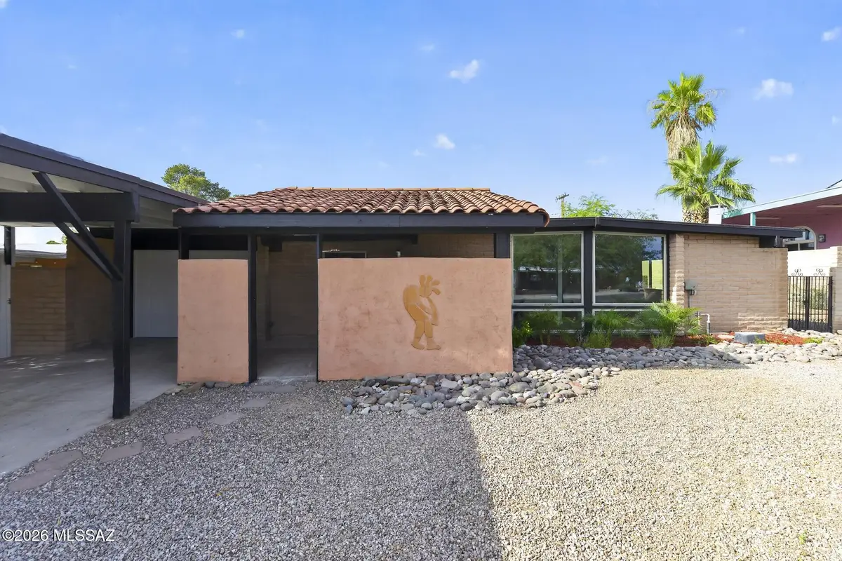 2175 W Rainbow Ridge, Tucson, AZ 85745 - #1