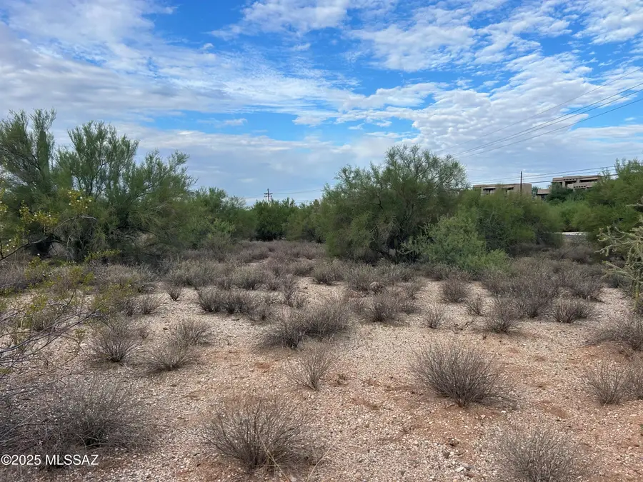 5530 N Hacienda Del Sol, Tucson, AZ 85718 - #2
